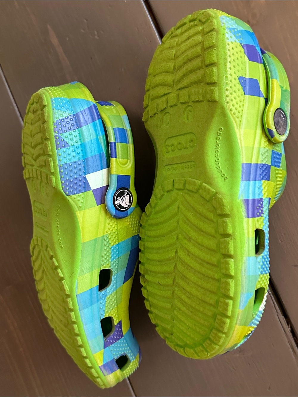 Crocs Kids' Classic Digi Block Clogs - Green Slime / Multi colorway - Picture 6 of 7